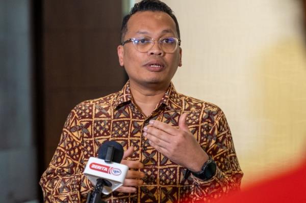 Environment minister seeks bigger budget for Perhutanan and Perhilitan, says getting too costly to protect forests and Orang Asli