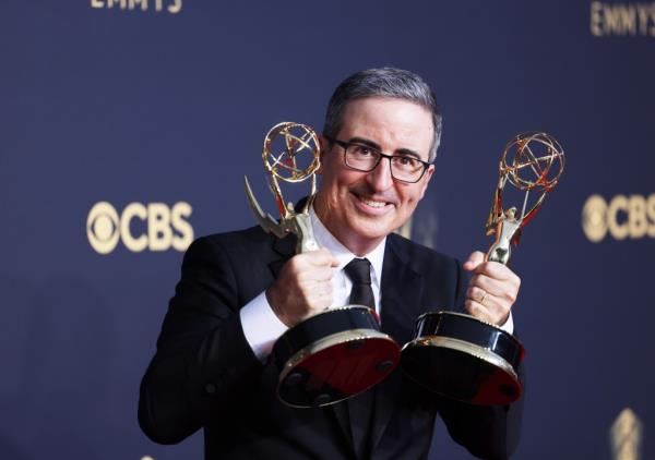 John Oliver at the 2021 Emmy Awards